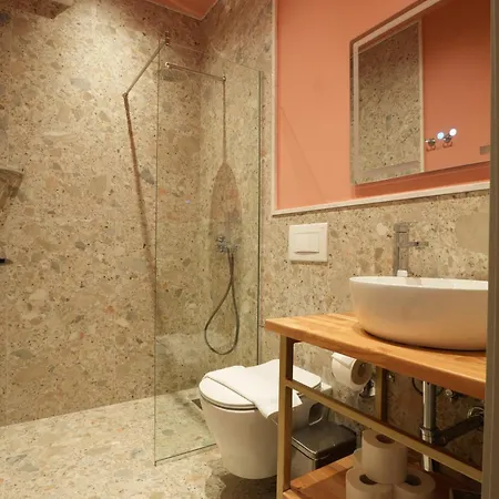 Hotell Eden Center Durrës